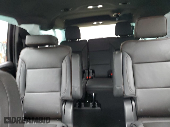 2022 Chevrolet Suburban High Country with VIN 1GNSKGKLXNR363841, listed as a Copart auction lot 84008044 with 42,053 mi miles and Salvage Title. Bid and sale history available at DreamBid. Image 10.