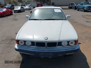 1994 BMW 7 Series z VIN WBAGD4324RDE65491, wystawiony jako IAAI lot #42761773 z przebiegiem 141 762 mil mil oraz . Historia ofert i sprzedaży dostępna na DreamBid. Obrazek 6.
