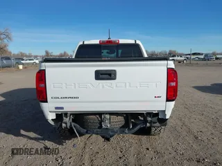 2021 Chevrolet Colorado 4WD Z71 z VIN 1GCGTDEN3M1234781, wystawiony jako IAAI lot #41086044 z przebiegiem 45 010 mil mil oraz . Historia ofert i sprzedaży dostępna na DreamBid. Obrazek 17.