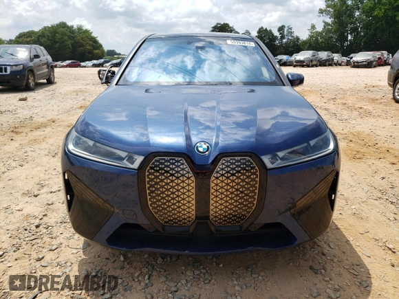 2023 BMW iX M60 with VIN WB533CF06PCK59741, listed as a Copart auction lot 59393814 with 24,005 mi miles and Salvage Title. Bid and sale history available at carsss.com. Image 5.