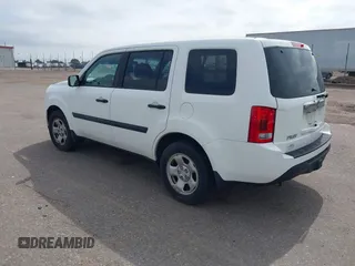 2013 Honda Pilot LX with VIN 5FNYF4H29DB028983, listed as a IAAI auction lot 42562971 with 150,207 mi miles and . Bid and sale history available at DreamBid. Image 3.
