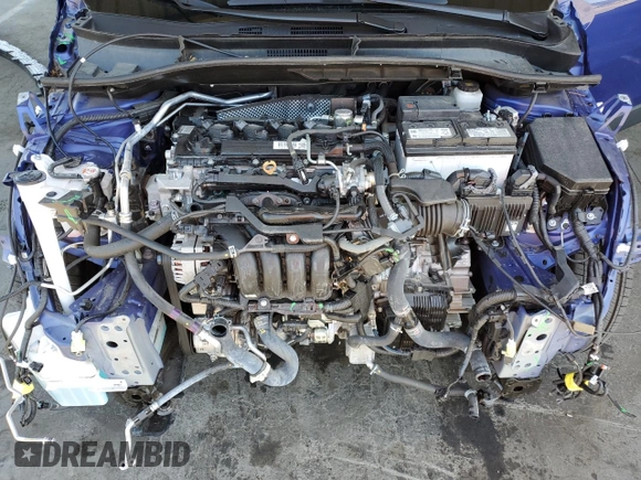2022 Toyota Corolla Cross LE with VIN 7MUCAAAG6NV021103, listed as a Copart auction lot 56882015 with 21,769 mi miles and Salvage title. Bid and sale history available at DreamBid. Image 11.