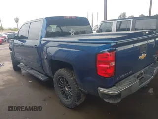 2017 Chevrolet Silverado 1500 LT with VIN 3GCPCREC5HG119019, listed as a IAAI auction lot 41949285 with 104,583 mi miles. Bid and sale history available at carsss.com. Image 3.