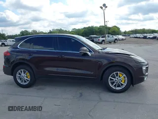 2015 Porsche Cayenne Diesel with VIN WP1AF2A26FLA44086, listed as a IAAI auction lot 42029799 with 124,723 mi miles and . Bid and sale history available at DreamBid. Image 13.