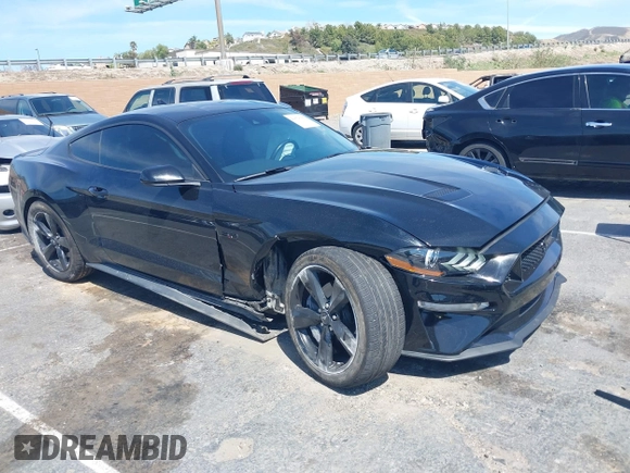 2021 Ford Mustang GT z VIN 1FA6P8CF4M5149580, wystawiony jako IAAI lot #41878355 z przebiegiem 60 028 mil mil oraz . Historia ofert i sprzedaży dostępna na DreamBid. Obrazek 1.