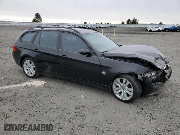 2006 BMW 3 Series 325xi with VIN WBAVT13596KW23721, listed as a Copart auction lot 76916824 with Not provided miles and Salvage title. Bid and sale history available at DreamBid. Image 4.