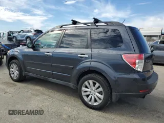2013 Subaru Forester X Limited with VIN JF2SHAEC0DH431537, listed as a Copart auction lot 45521715 with 197,998 mi miles and Salvage title. Bid and sale history available at DreamBid. Image 2.