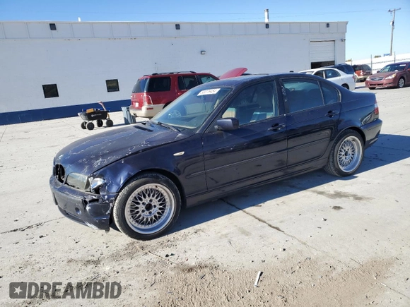 2005 BMW 3 Series 330xi with VIN WBAEW53475PN37055, listed as a Copart auction lot 80079454 with 178,136 mi miles and Salvage Title. Bid and sale history available at DreamBid. Image 1.