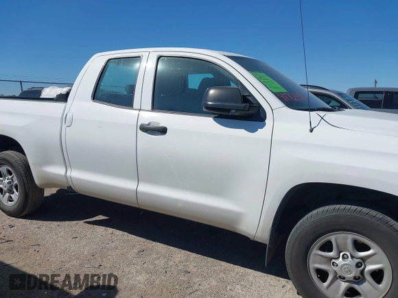 2014 Toyota Tundra 4WD Truck SR with VIN 5TFUM5F17EX055949, listed as a IAAI auction lot 41728783 with 107,019 mi miles. Bid and sale history available at carsss.com. Image 13.