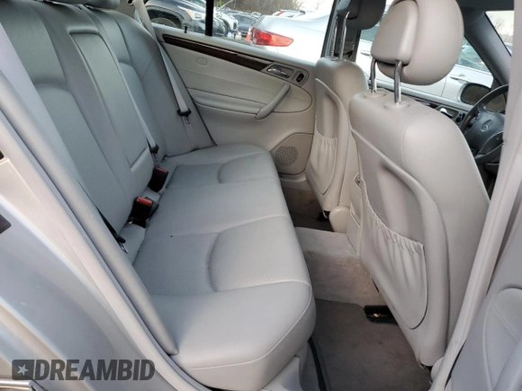 2003 Mercedes-Benz C 240 с VIN WDBRF81J63F401323, выставлен на аукционе Copart как лот 82829204 с пробегом 69 979 миль миль и Списание • Salvage title. История ставок и продаж доступна на DreamBid. Изображение 10.