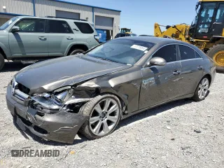 2008 Mercedes-Benz CLS-Class 5.5L with VIN WDDDJ72X18A122623, listed as a Copart auction lot 57078084 with 0 mi miles and Non Repairable. Bid and sale history available at carsss.com. Image 1.
