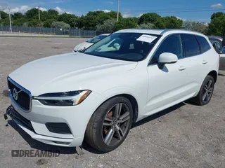 2021 Volvo XC60 Momentum with VIN YV4102DK6M1826828, listed as a IAAI auction lot 40603154 with 58,124 mi miles and . Bid and sale history available at DreamBid. Image 19.