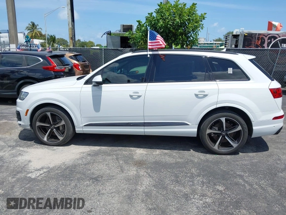 2019 Audi Q7 Prestige with VIN WA1VAAF76KD026816, listed as a IAAI auction lot 42092849 with 61,845 mi miles and . Bid and sale history available at DreamBid. Image 6.