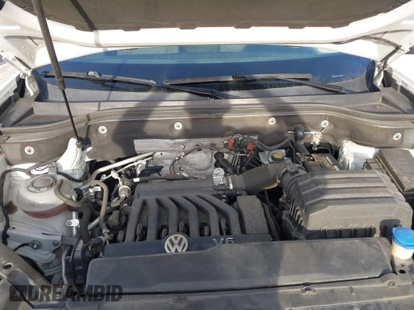 2018 Volkswagen Atlas SE with VIN 1V2DR2CA6JC526557, listed as a IAAI auction lot 41420788 with 135,149 mi miles and . Bid and sale history available at DreamBid. Image 10.