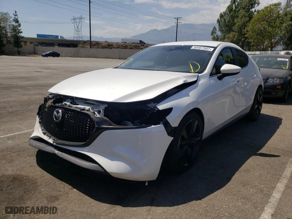 2019 Mazda Mazda3 Hatchback w/Preferred Pkg with VIN JM1BPAMMXK1140383, listed as a Copart auction lot 50467562 with 100,782 mi miles. Bid and sale history available at carsss.com. Image 2.