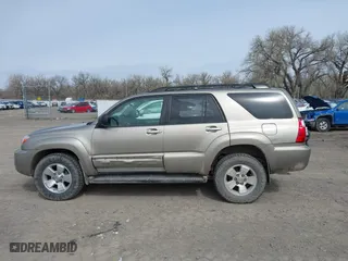2006 Toyota 4Runner SR5 with VIN JTEBU14RX60079533, listed as a IAAI auction lot 42082714 with 222,380 mi miles. Bid and sale history available at carsss.com. Image 14.