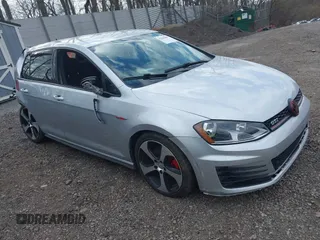 2017 Volkswagen Golf GTI S with VIN 3VW5T7AU8HM020462, listed as a IAAI auction lot 42008909 with 117,073 mi miles. Bid and sale history available at carsss.com. Image 1.