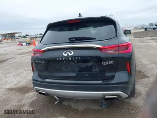 2019 Infiniti QX50 ESSENTIAL with VIN 3PCAJ5M10KF147960, listed as a IAAI auction lot 41634285 with 92,811 mi miles. Bid and sale history available at carsss.com. Image 17.