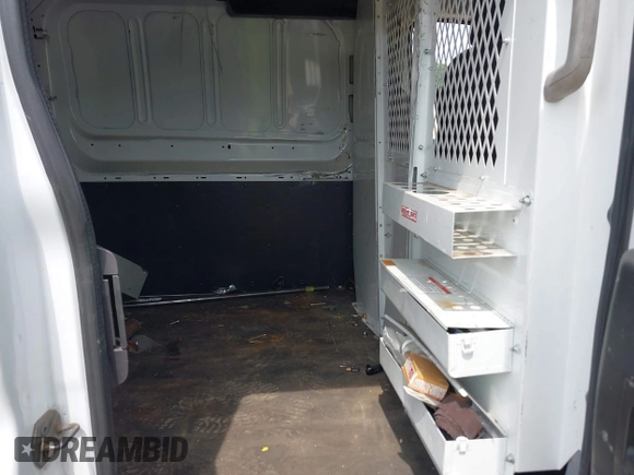 2017 Ford Transit с VIN 1FTYE1ZMXHKB53162, выставлен на аукционе IAAI как лот 42413355 с пробегом 146 599 миль миль и . История ставок и продаж доступна на DreamBid. Изображение 8.
