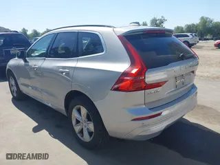 2022 Volvo XC60 Momentum with VIN YV4L12RK2N1052643, listed as a IAAI auction lot 41960135 with 64,280 mi miles. Bid and sale history available at carsss.com. Image 3.