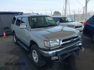 1999 Toyota 4Runner SR5 with VIN JT3GN86R5X0120573, listed as a IAAI auction lot 42450908 with 161,227 mi miles and . Bid and sale history available at DreamBid. Image 1.
