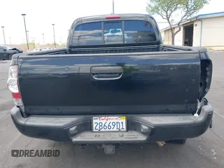 2011 Toyota Tacoma with VIN 3TMLU4EN5BM075967, listed as a IAAI auction lot 42228409 with 158,241 mi miles and . Bid and sale history available at DreamBid. Image 17.