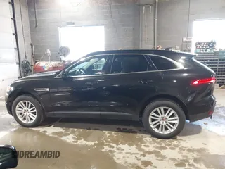 2020 Jaguar F-Pace 25t Prestige z VIN SADCK2FX0LA646522, wystawiony jako IAAI lot #41466101 z przebiegiem 44 180 mil mil oraz . Historia ofert i sprzedaży dostępna na DreamBid. Obrazek 14.