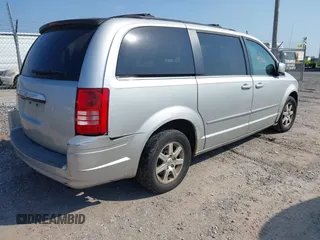 2008 Chrysler Town & Country Touring with VIN 2A8HR54P68R103852, listed as a IAAI auction lot 42588586 with 165,022 mi miles and . Bid and sale history available at DreamBid. Image 4.