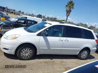 2006 Toyota Sienna CE with VIN 5TDZA23C56S452618, listed as a IAAI auction lot 41965413 with 133,253 mi miles and . Bid and sale history available at carsss.com. Image 14.