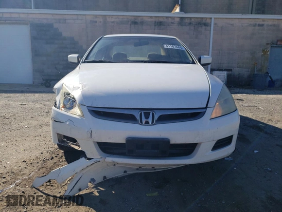 2006 Honda Accord LX SE z VIN 1HGCM56336A100257, wystawiony jako Copart lot #41187684 z przebiegiem 197 381 mil mil oraz Czysty tytuł • Clean title. Historia ofert i sprzedaży dostępna na DreamBid. Obrazek 5.