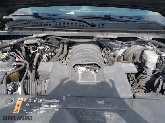 2018 Chevrolet Silverado 1500 Custom with VIN 1GCRCPEC3JZ329430, listed as a IAAI auction lot 42122097 with 199,580 mi miles. Bid and sale history available at carsss.com. Image 10.