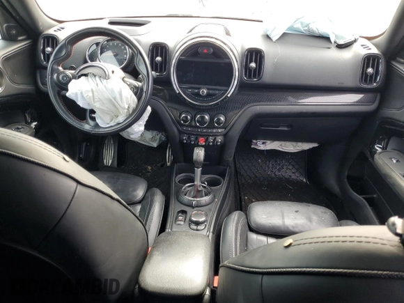 2017 MINI Countryman Cooper S with VIN WMZYT3C35H3B66139, listed as a Copart auction lot 80742504 with 134,555 mi miles and Salvage title. Bid and sale history available at DreamBid. Image 8.