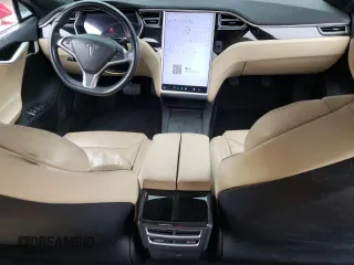 2017 Tesla Model S 100D with VIN 5YJSA1E29HF184387, listed as a Copart auction lot 39186144 with 101,387 mi miles and Salvage title. Bid and sale history available at DreamBid. Image 8.