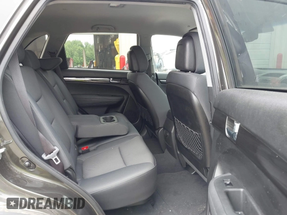 2012 Kia Sorento LX with VIN 5XYKT3A65CG254788, listed as a IAAI auction lot 42213355 with 137,772 mi miles and . Bid and sale history available at carsss.com. Image 8.