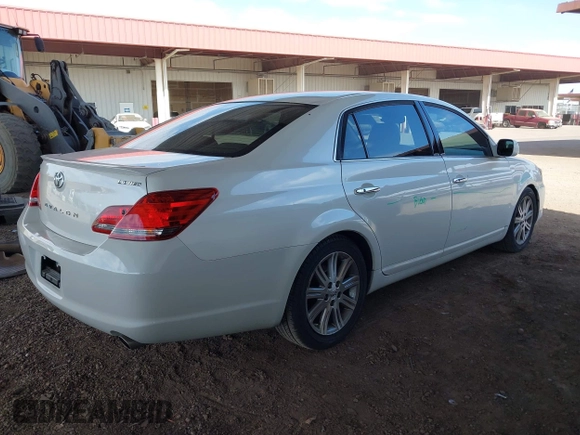 2008 Toyota Avalon XL with VIN 4T1BK36B78U319523, listed as a IAAI auction lot 42078852 with 177,972 mi miles. Bid and sale history available at carsss.com. Image 4.