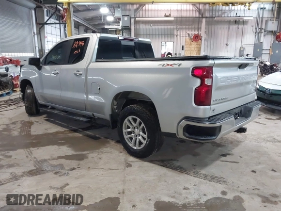 2020 Chevrolet Silverado 1500 LT with VIN 1GCRYDED7LZ312481, listed as a IAAI auction lot 41732329 with 89,446 mi miles. Bid and sale history available at carsss.com. Image 3.
