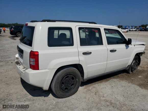 2010 Jeep Patriot Sport with VIN 1J4NT2GA4AD640840, listed as a Copart auction lot 67026894 with 100,637 mi miles and Salvage Title. Bid and sale history available at carsss.com. Image 3.