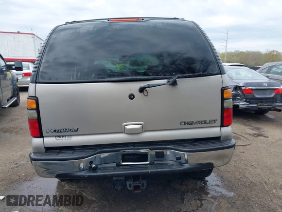 2004 Chevrolet Tahoe LS with VIN 1GNEK13ZX4J179560, listed as a IAAI auction lot 41998197 with 147,822 mi miles. Bid and sale history available at carsss.com. Image 16.