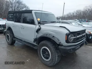 2023 Ford Bronco with VIN 1FMEE5DP3PLB33884, listed as a IAAI auction lot 41202669 with 58,749 mi miles. Bid and sale history available at carsss.com. Image 1.