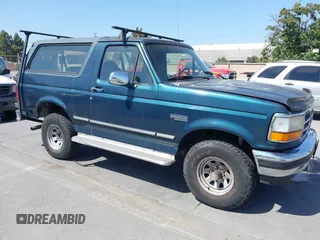 1994 Ford Bronco XL z VIN 1FMEU15N5RLA87700, wystawiony jako IAAI lot #42496605 z przebiegiem Nie podano mil oraz . Historia ofert i sprzedaży dostępna na DreamBid. Obrazek 1.