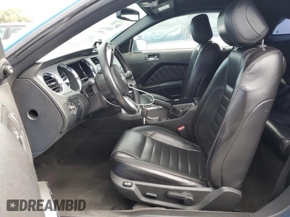 2013 Ford Mustang V6 с VIN 1ZVBP8AM9D5248001, выставлен на аукционе Copart как лот 56514375 с пробегом 119 971 миль миль и Списание • Salvage title. История ставок и продаж доступна на DreamBid. Изображение 7.