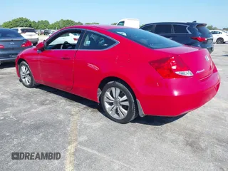 2011 Honda Accord EX z VIN 1HGCS1B78BA009759, wystawiony jako IAAI lot #41806948 z przebiegiem Nie podano mil oraz . Historia ofert i sprzedaży dostępna na DreamBid. Obrazek 3.