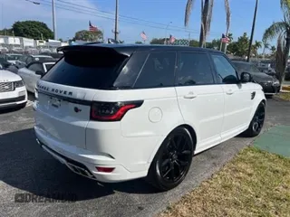 2022 Land Rover Range Rover Sport SVR z VIN SALWZ2RE6NA244093, wystawiony jako Copart lot #59608885 z przebiegiem 9 485 mil mil oraz Szkoda całkowita • Salvage title. Historia ofert i sprzedaży dostępna na DreamBid. Obrazek 4.