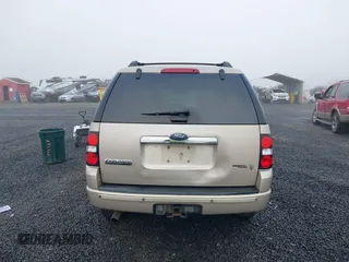 2006 Ford Explorer Limited with VIN 1FMEU75856UB40771, listed as a IAAI auction lot 41640477 with 279,062 mi miles and . Bid and sale history available at DreamBid. Image 17.