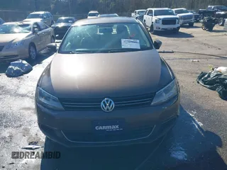 2014 Volkswagen Jetta Sedan SE w/Connectivity with VIN 3VWD07AJ1EM361255, listed as a IAAI auction lot 41385849 with 166,124 mi miles. Bid and sale history available at carsss.com. Image 12.