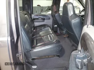 2003 Ford F-250 XL с VIN 1FTNW21LX3EA89107, выставлен на аукционе Copart как лот 86303784 с пробегом 134 438 миль миль и Списание • Salvage title. История ставок и продаж доступна на DreamBid. Изображение 10.