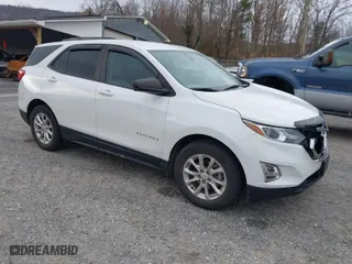 2021 Chevrolet Equinox LS with VIN 3GNAXHEV8MS135543, listed as a IAAI auction lot 41629456 with 43,482 mi miles. Bid and sale history available at carsss.com. Image 1.