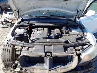 2011 BMW 3 Series 328i with VIN WBAPH7G52BNN07728, listed as a IAAI auction lot 41683017 with 140,889 mi miles. Bid and sale history available at carsss.com. Image 10.