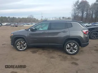 2020 Jeep Compass Limited with VIN 3C4NJDCB1LT138211, listed as a IAAI auction lot 41494220 with 54,322 mi miles. Bid and sale history available at carsss.com. Image 14.