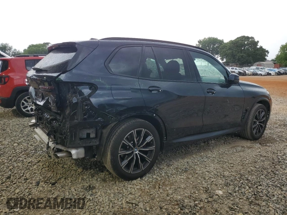 2024 BMW X5 sDrive40i with VIN 5UX13EU04R9T91552, listed as a Copart auction lot 55486545 with 12,995 mi miles and Salvage title. Bid and sale history available at DreamBid. Image 3.